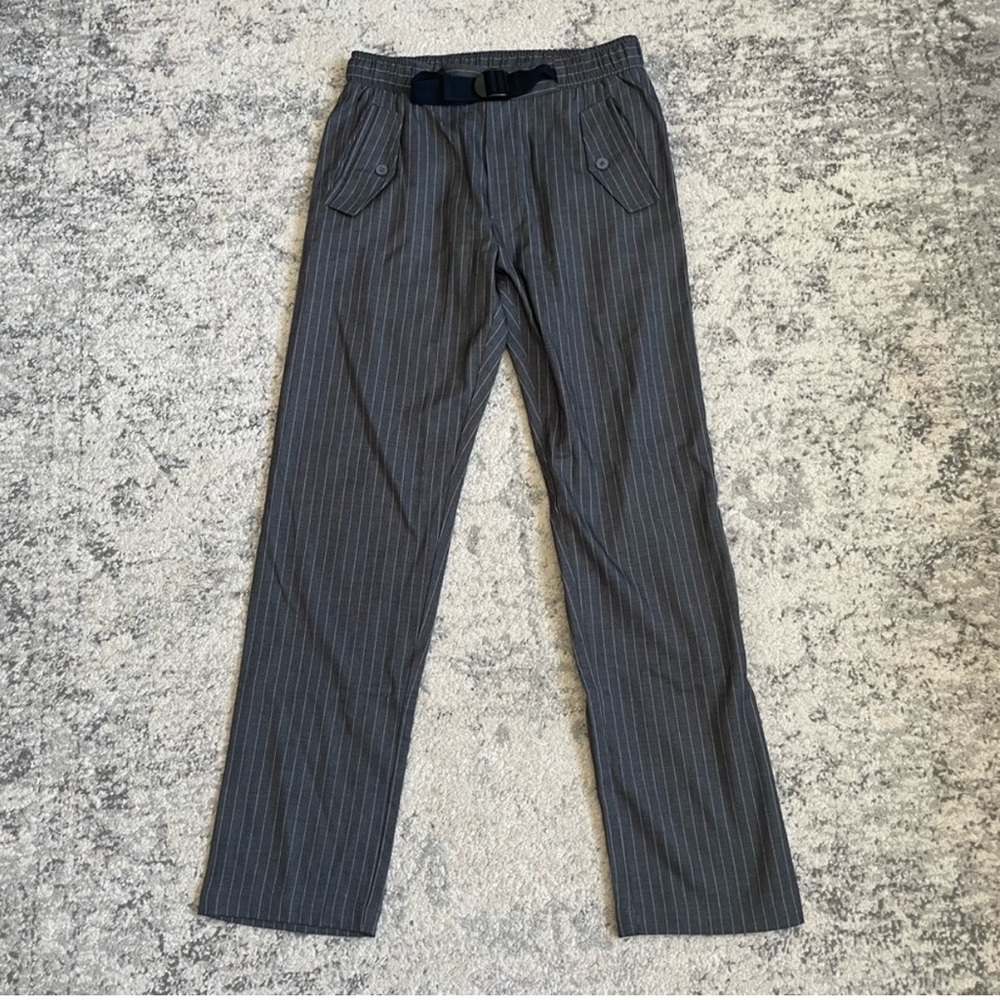 Forever 21 grey pinstripe belted pants